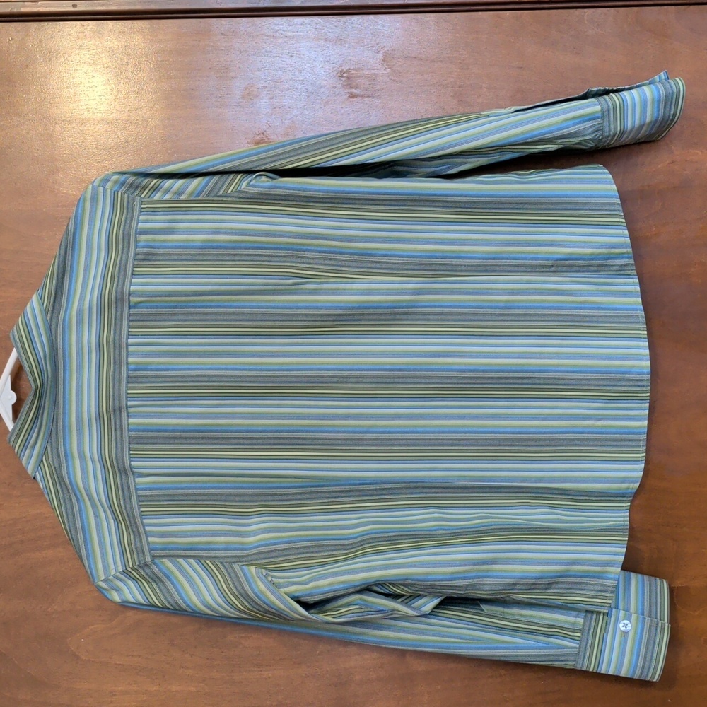 Talbots wrinkle resistant shirt womens size 10P - Picture 3 of 5